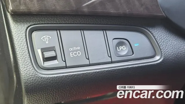 Hyundai Grandeur 2012 thumb 2