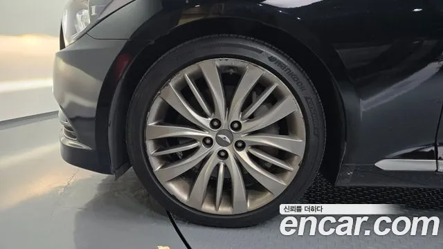Hyundai Genesis 2016 thumb 3