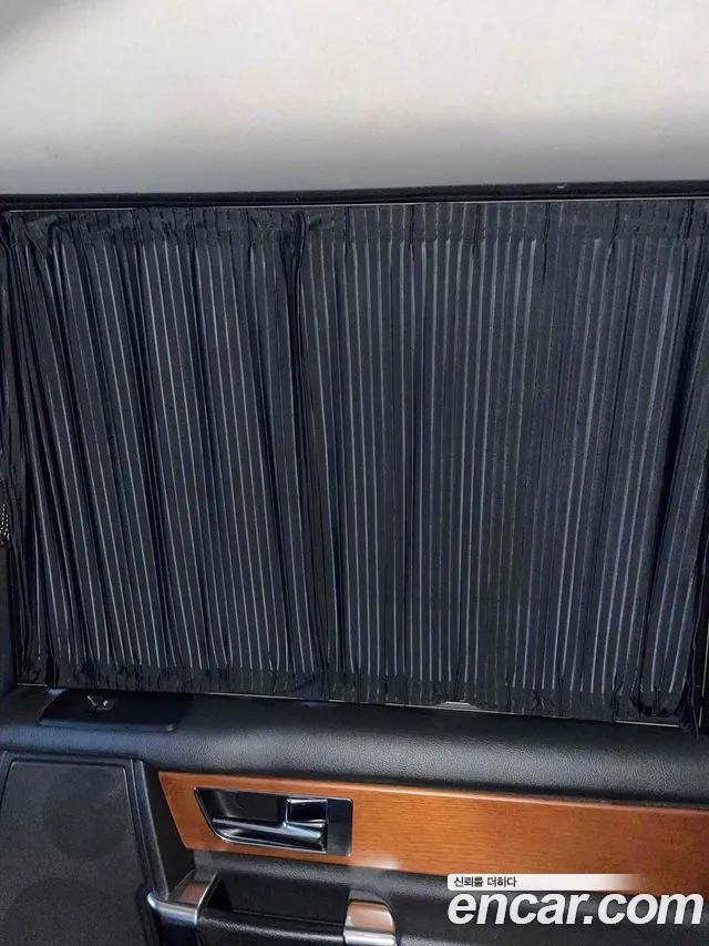 Land Rover Discovery 2012 thumb 9