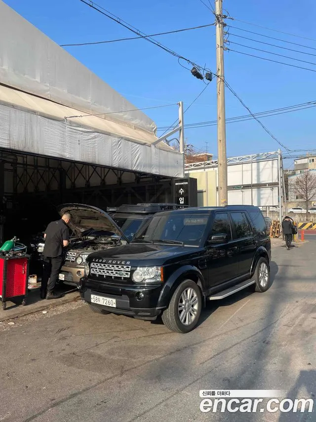 Land Rover Discovery 2012 thumb 7