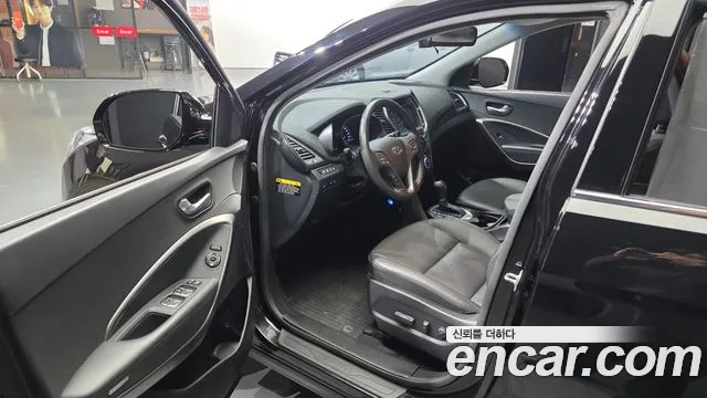 Hyundai Santafe 2016 thumb 6
