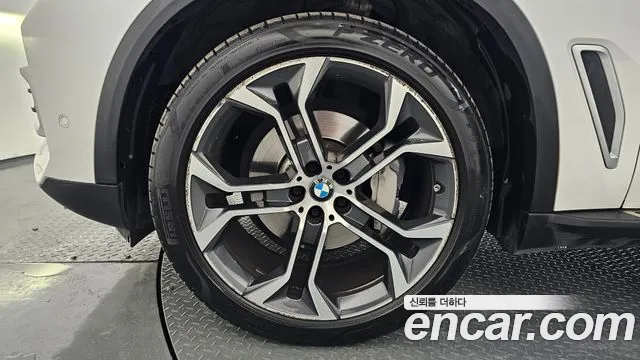 BMW X5 2021 thumb 10