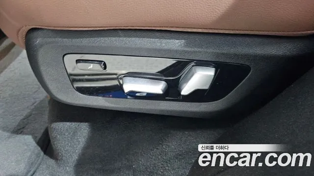 BMW X5 2021 thumb 12