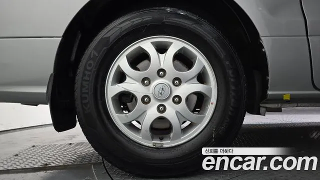 Hyundai Staria 2012 thumb 5