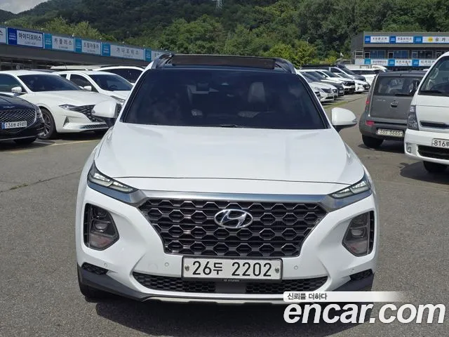 Hyundai Santa Fe 2018 thumb 8
