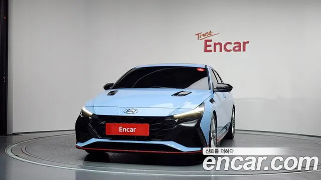 Hyundai Elantra 2023 thumb 2