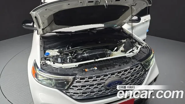 Ford Explorer 2020 thumb 9