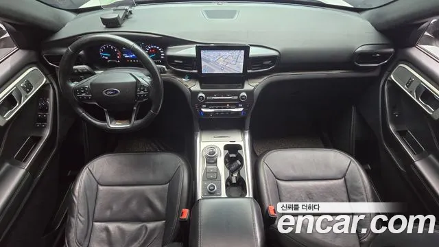 Ford Explorer 2020 thumb 4
