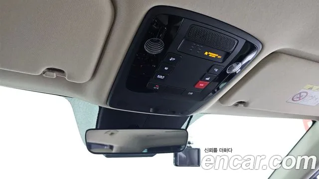 Kia Carnival 2022 thumb 11