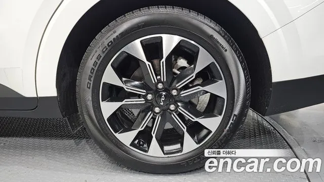 Kia Carnival 2022 thumb 9