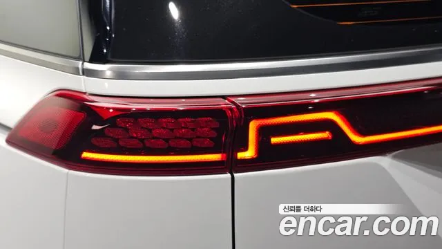 Kia Carnival 2022 thumb 5