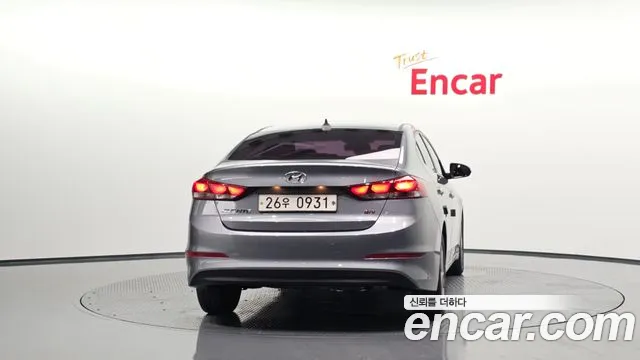 Hyundai Avante 2015 thumb 8