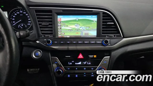 Hyundai Avante 2015 thumb 10