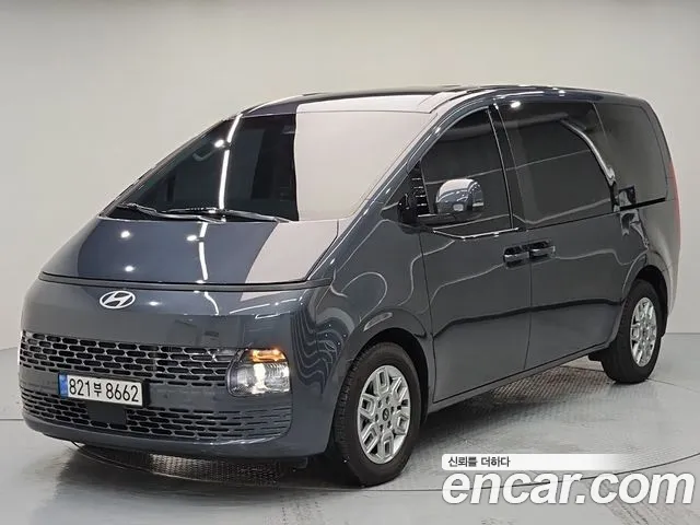 Hyundai Staria 2024 thumb 10
