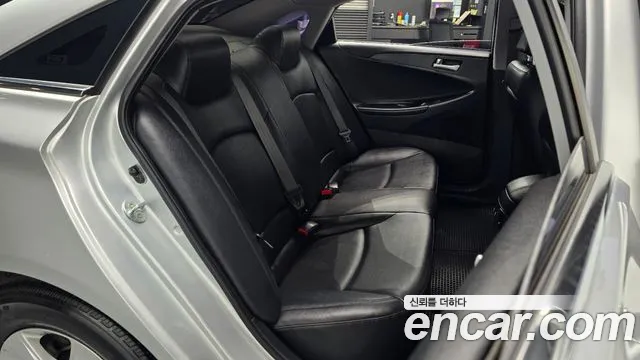 Hyundai Sonata 2012 thumb 11