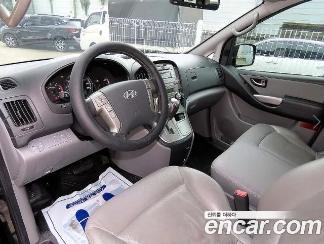 Hyundai Staria 2015 thumb 7