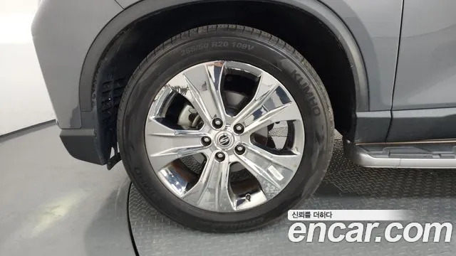 KGM Rexton 2020 thumb 4