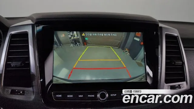 KGM Rexton 2020 thumb 9