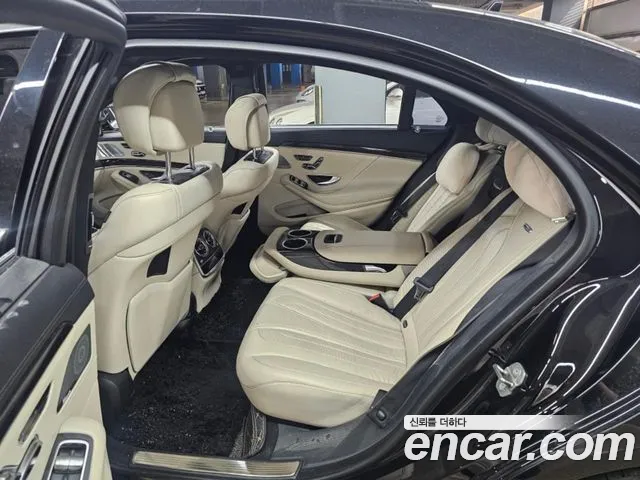Mercedes-Benz S-Class 2018 thumb 4