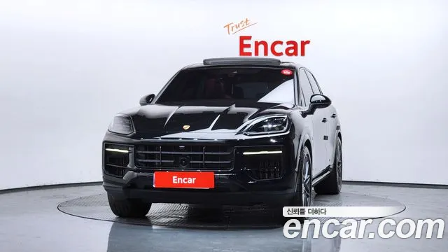 Porsche Cayenne 2024 thumb 10