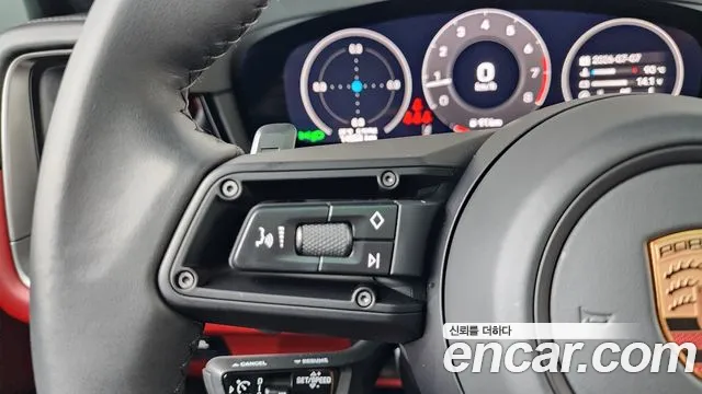 Porsche Cayenne 2024 thumb 7