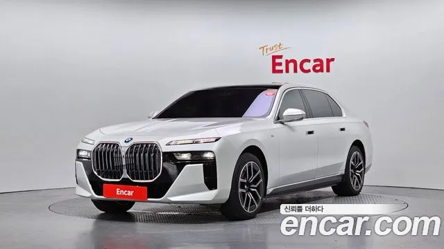 BMW i7 2024 thumb 6