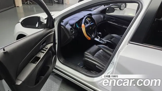 Chevrolet Cruze 2015 thumb 2