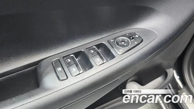 Hyundai Grandeur 2018 thumb 5