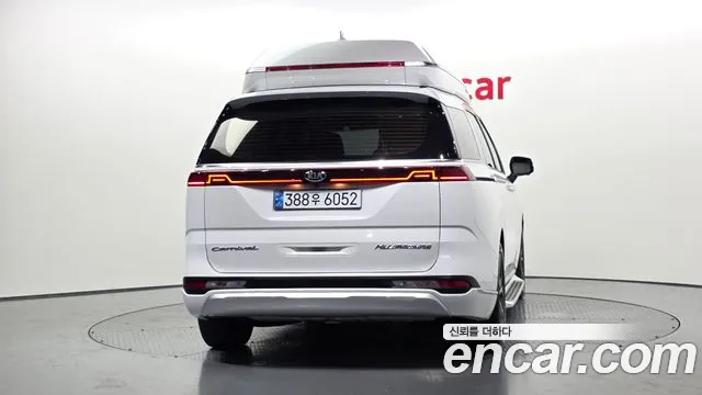 Kia Carnival 2021 thumb 7