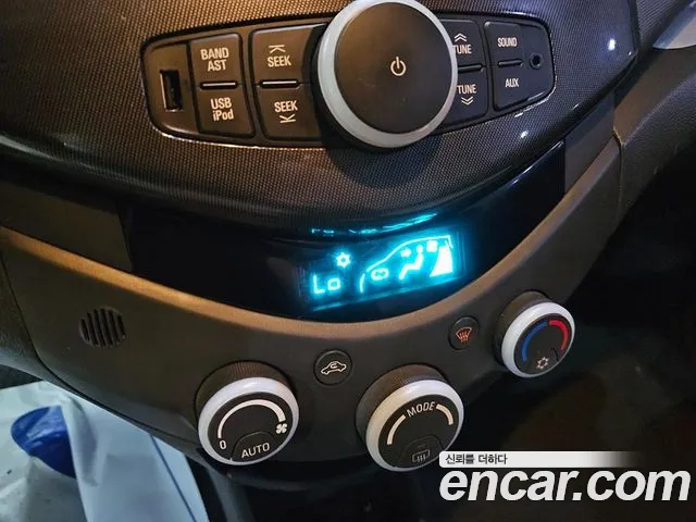 Chevrolet Spark 2011 thumb 9