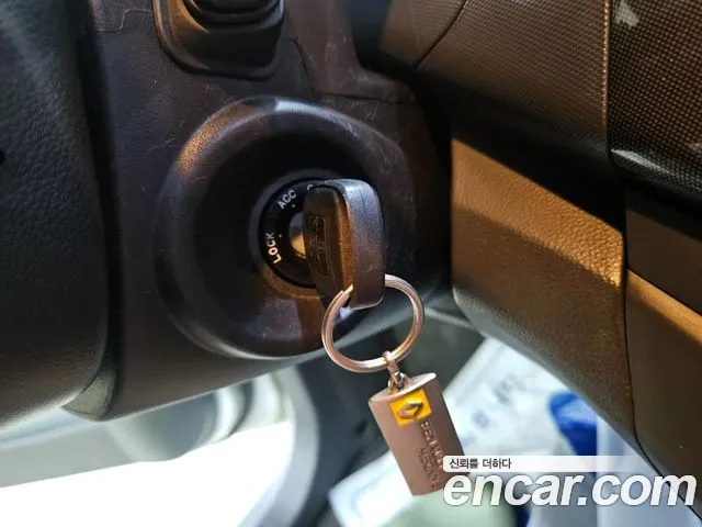 Chevrolet Spark 2011 thumb 2
