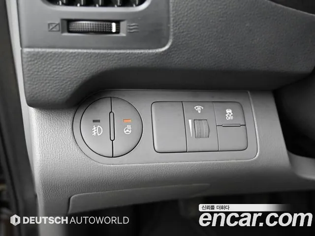 Hyundai Staria 2019 thumb 12