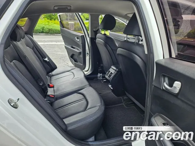 Kia K5 2018 thumb 5