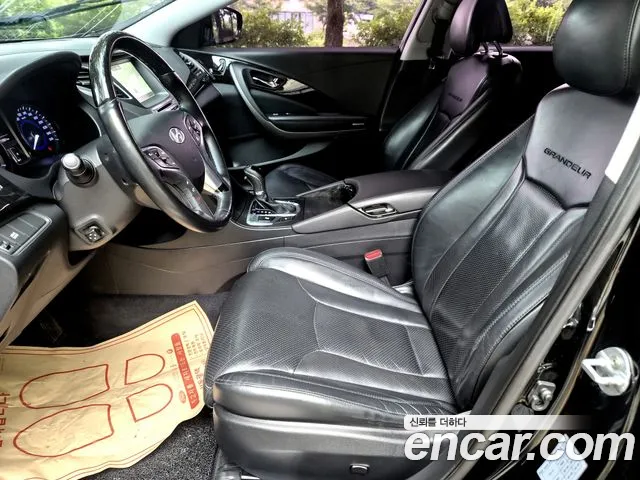 Hyundai Grandeur 2015 thumb 4