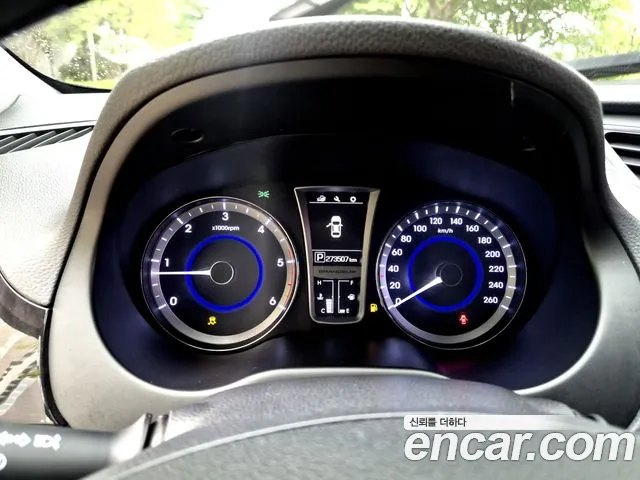 Hyundai Grandeur 2015 thumb 9