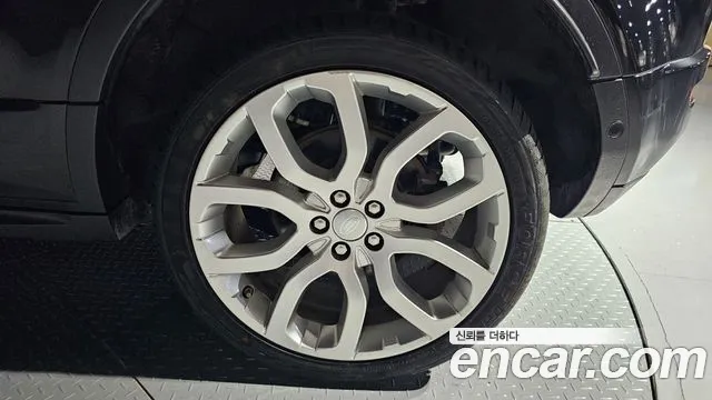 Land Rover Range Rover Evoque 2018 thumb 9
