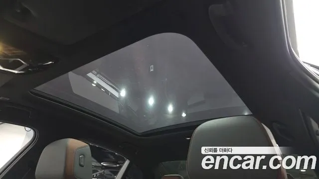 BMW 5 серии 2025 thumb 2