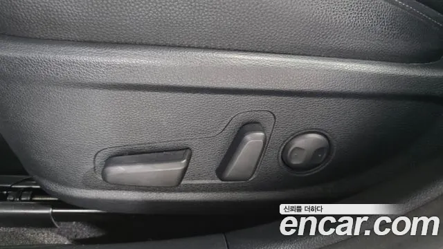 Kia K7 2018 thumb 4