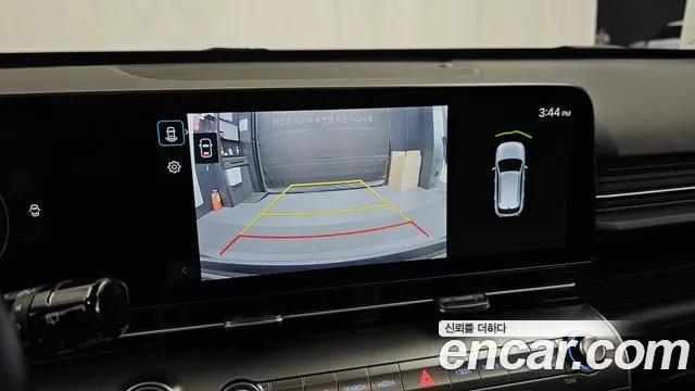 Hyundai Kona 2023 thumb 10