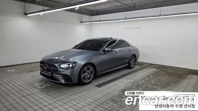 Mercedes-Benz E-Class 2023 thumb 9