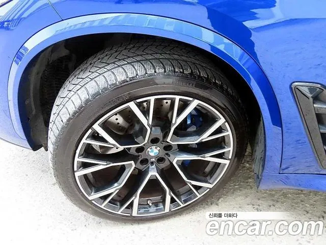 BMW X5M 2021 thumb 2