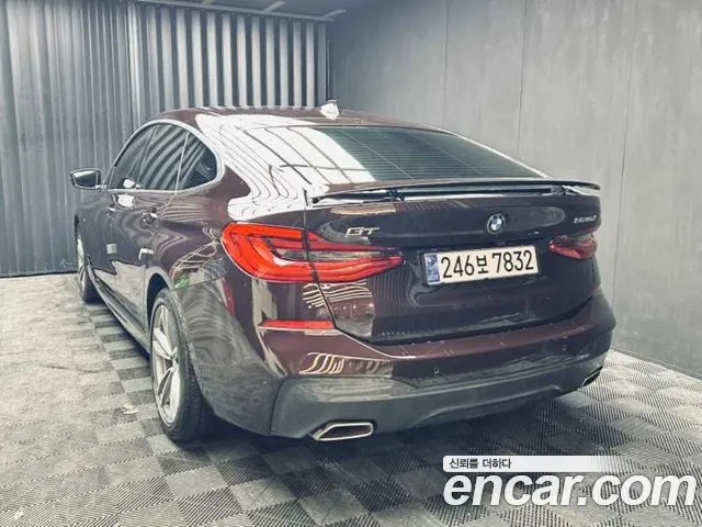 BMW 6 серии Gran Turismo 2020 thumb 12