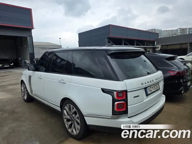 Land Rover Range Rover 2018 thumb 7