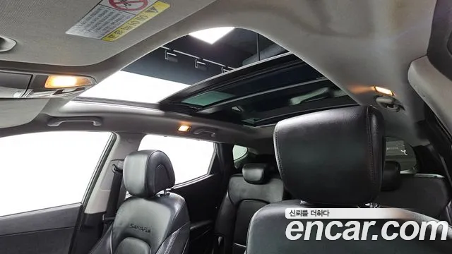 Hyundai Santafe 2015 thumb 12