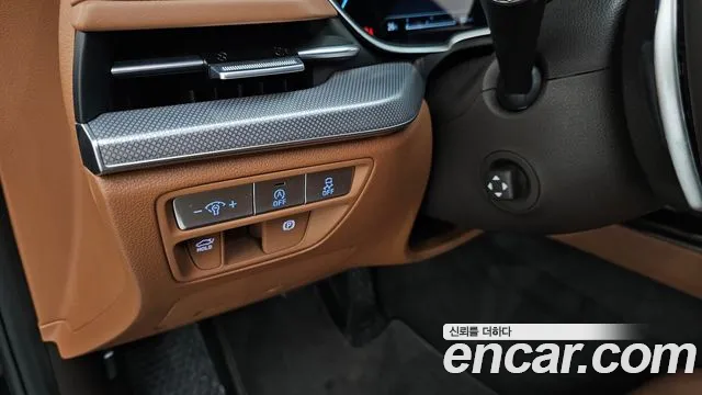 Genesis G80 2022 thumb 7
