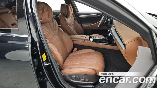 Genesis G80 2022 thumb 5