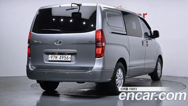 Hyundai Starex 2015 thumb 12