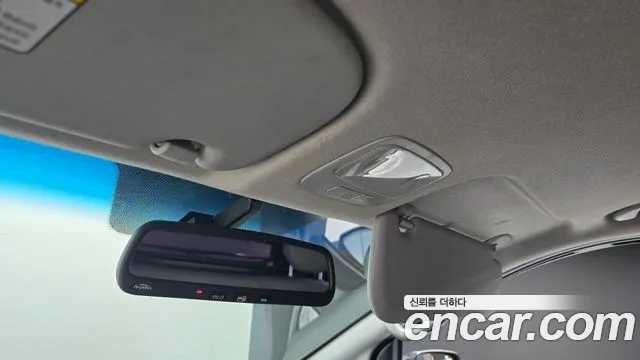 Hyundai Starex 2015 thumb 8