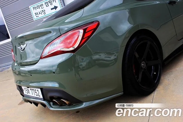 Hyundai Genesis 2009 thumb 11