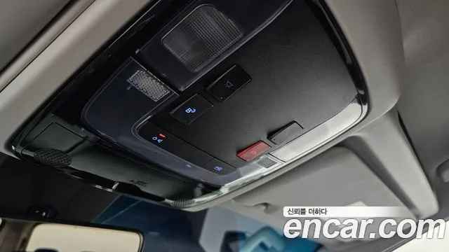 Hyundai Staria 2022 thumb 10
